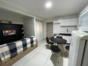 Apto fundos Eco City 03 Confortável com 2 Quartos e Garagem